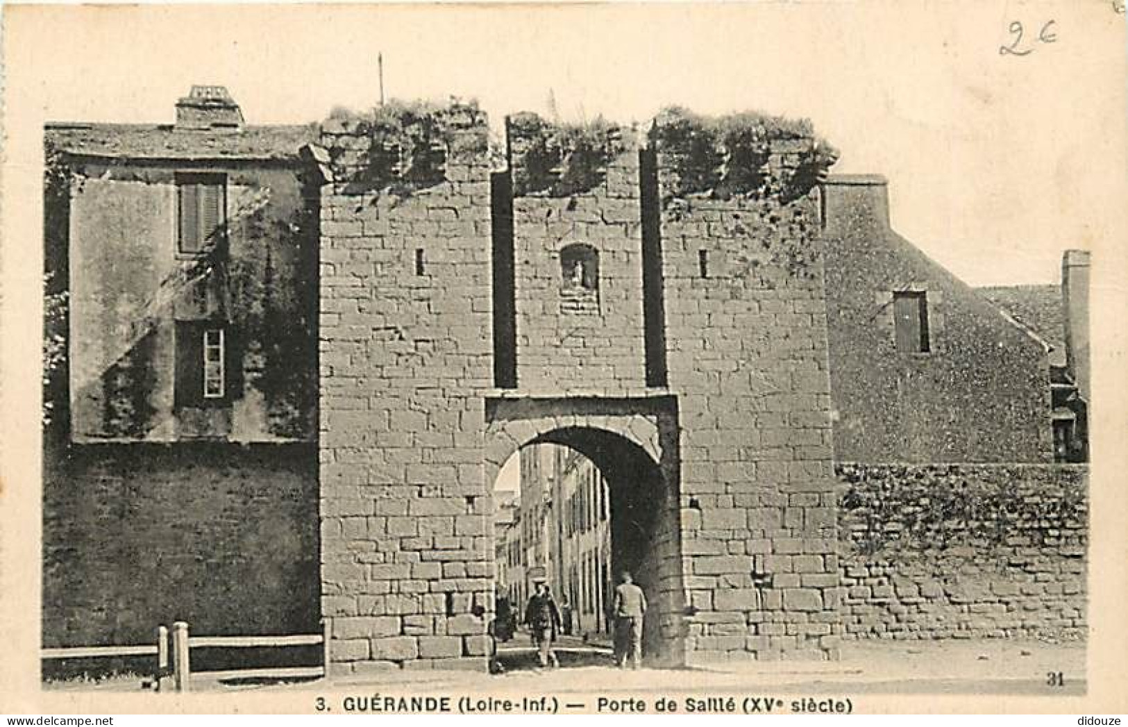 44 - Guérande - Porte De Saillé - Animée - Correspondance - Oblitération Ronde De 1943 - CPA - Voir Scans Recto-Verso - Guérande