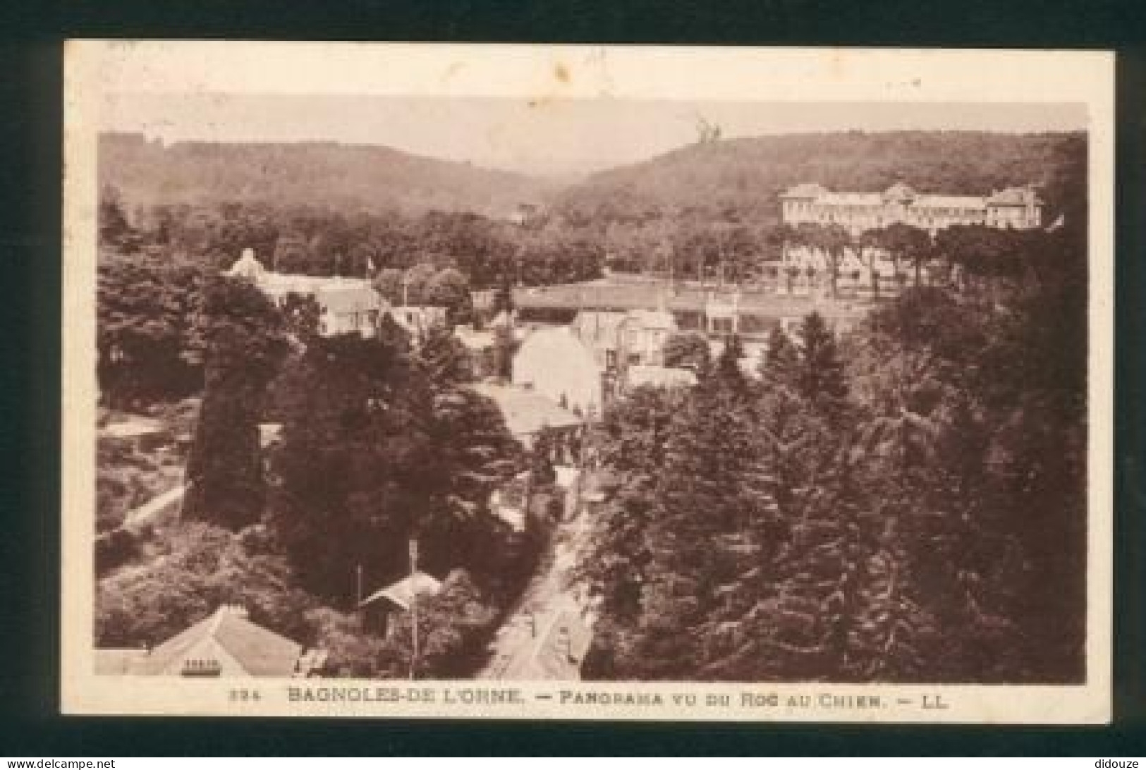 61 - Bagnoles-De-L'Orne - Panorama Vu Du Roc Au Chien - Ecrite - Bagnoles De L'Orne