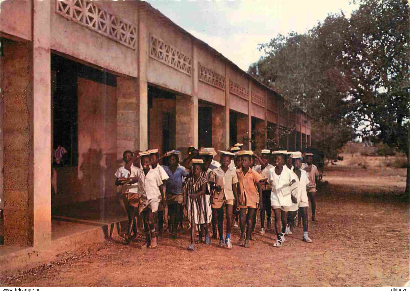 Burkina Faso - Ecoliers Voltaiques - Mention Photographie Véritable - Carte Dentelée - CPSM Grand Format - Voir Scans Re - Burkina Faso