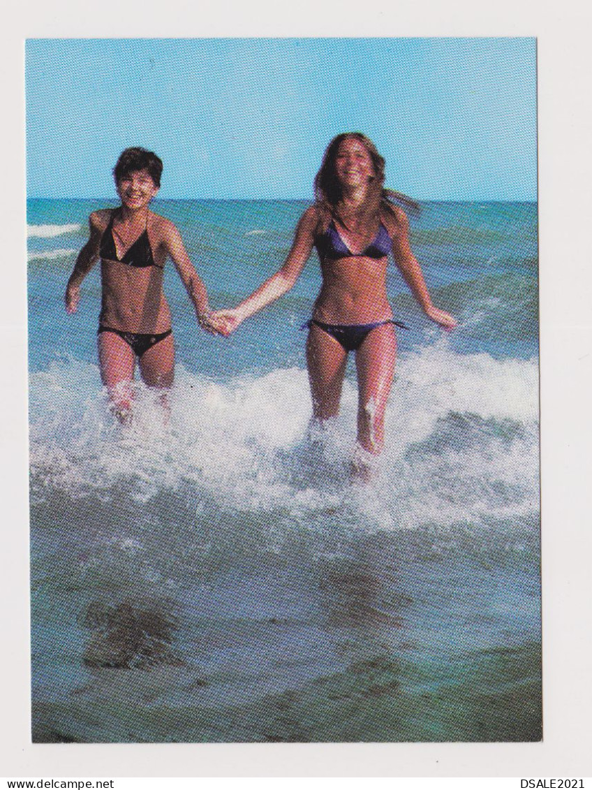 Two Sexy Women, Lady With Swimwear, Bikini, Summer Beach Fun, Vintage View Photo Postcard Pin-Up RPPc AK (66691) - Pin-Ups
