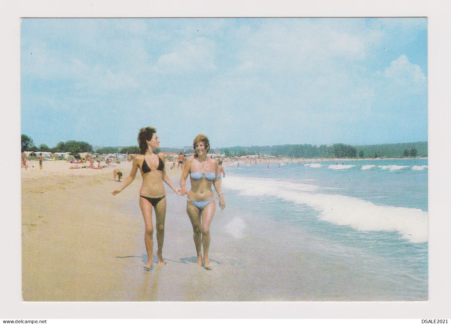 Two Sexy Women, Lady With Swimwear, Bikini, Summer Beach Scene, Vintage View Photo Postcard Pin-Up RPPc AK (1339) - Pin-Ups