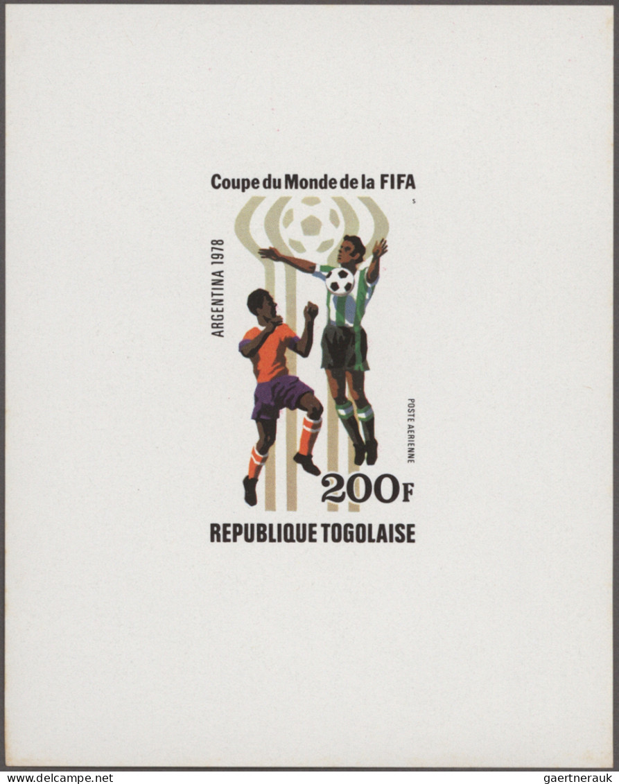 Thematics: sport-soccer, football: 1970/1982, Football World Cups, collection of