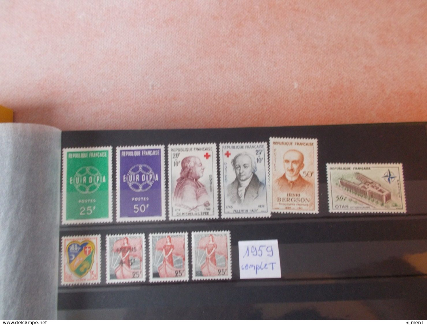 lot n° 482 FRANCE collection 1900 a 1959 dans un classeur neufs ** cote 6700 €