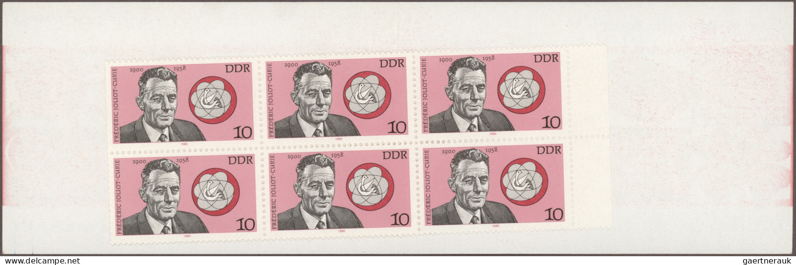 DDR - Markenheftchen: 1955/1990, schöne Partie MH und SMHD in zwei dicken Safe-O