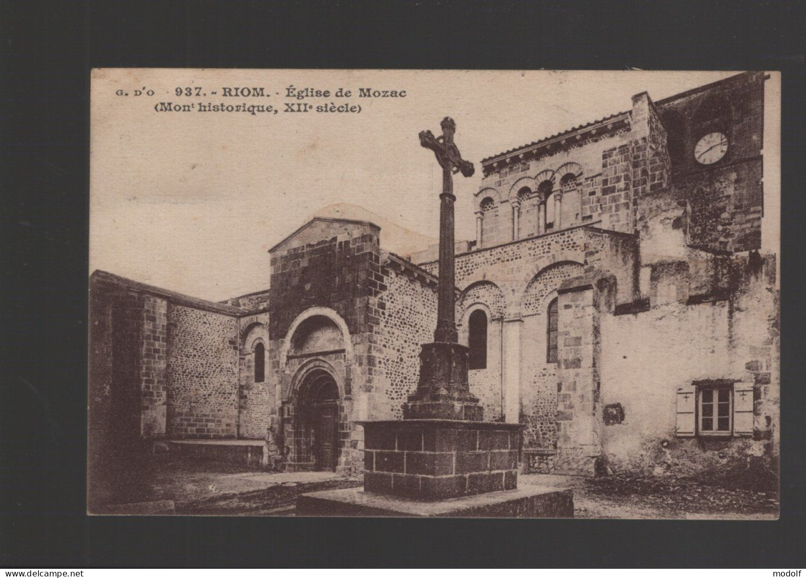 CPA - 63 - N°937 - Riom - Eglise De Mozac - Circulée En 1926 - Riom