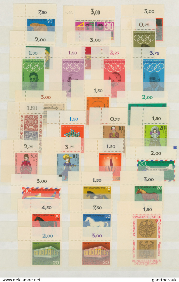 Bundesrepublik Deutschland: 1965/1994, BOGENECKE LINKS OBEN, Postfrische Sammlun - Sammlungen