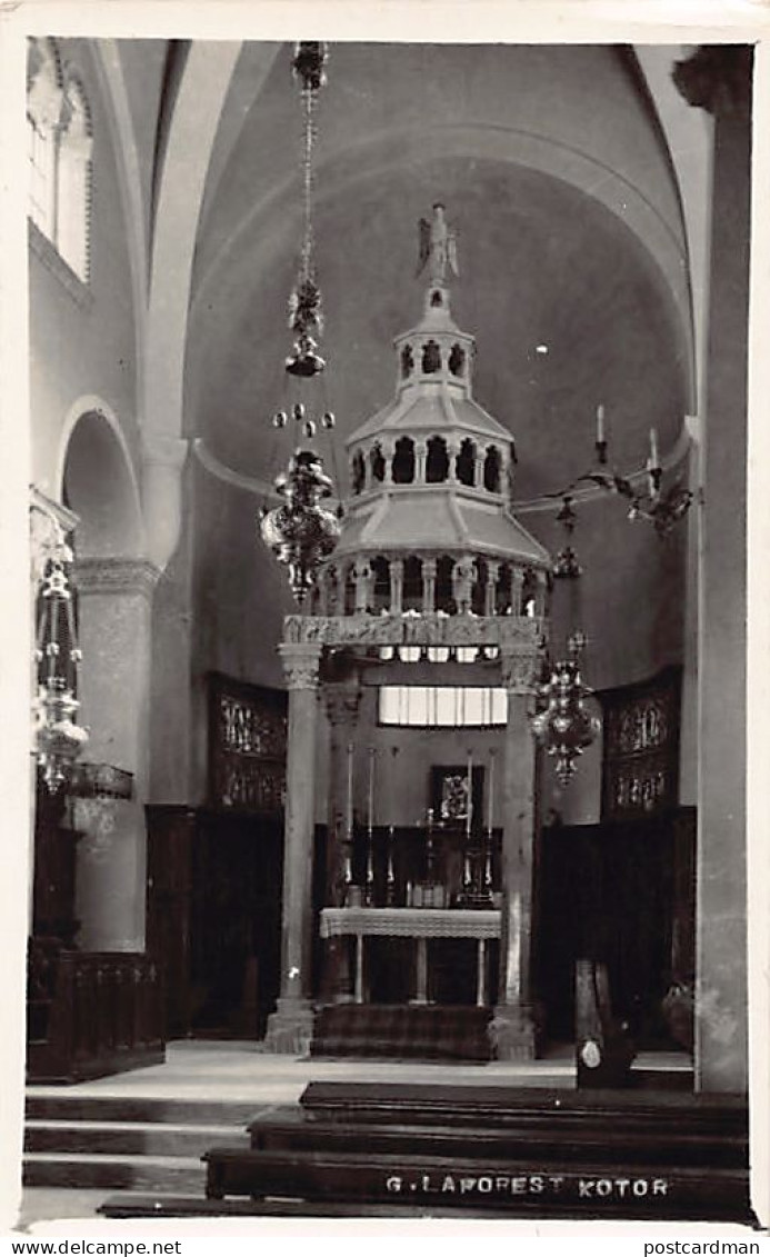 Montenegro - KOTOR - Inside The Church - REAL PHOTO Laforet Year 1935 - Montenegro