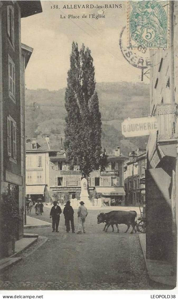 ALLEVARD La Place De L'Eglise - Allevard