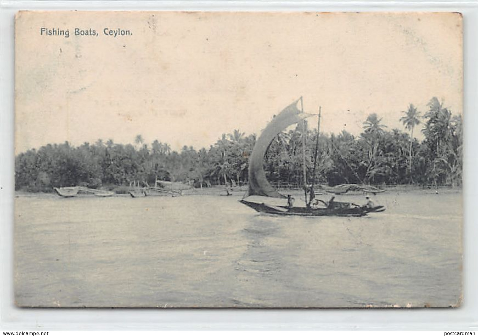 Sri Lanka - Fishing Boats - SEE SCANS FOR CONDITION - Publ. Plâté & Co.  - Sri Lanka (Ceylon)