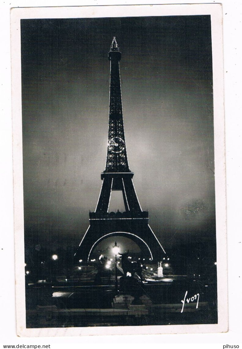 FR-5203   PARIS : La Tour Eiffelet Son Horloge Lumineuse ( Expsition Internationale 1937) - Eiffelturm