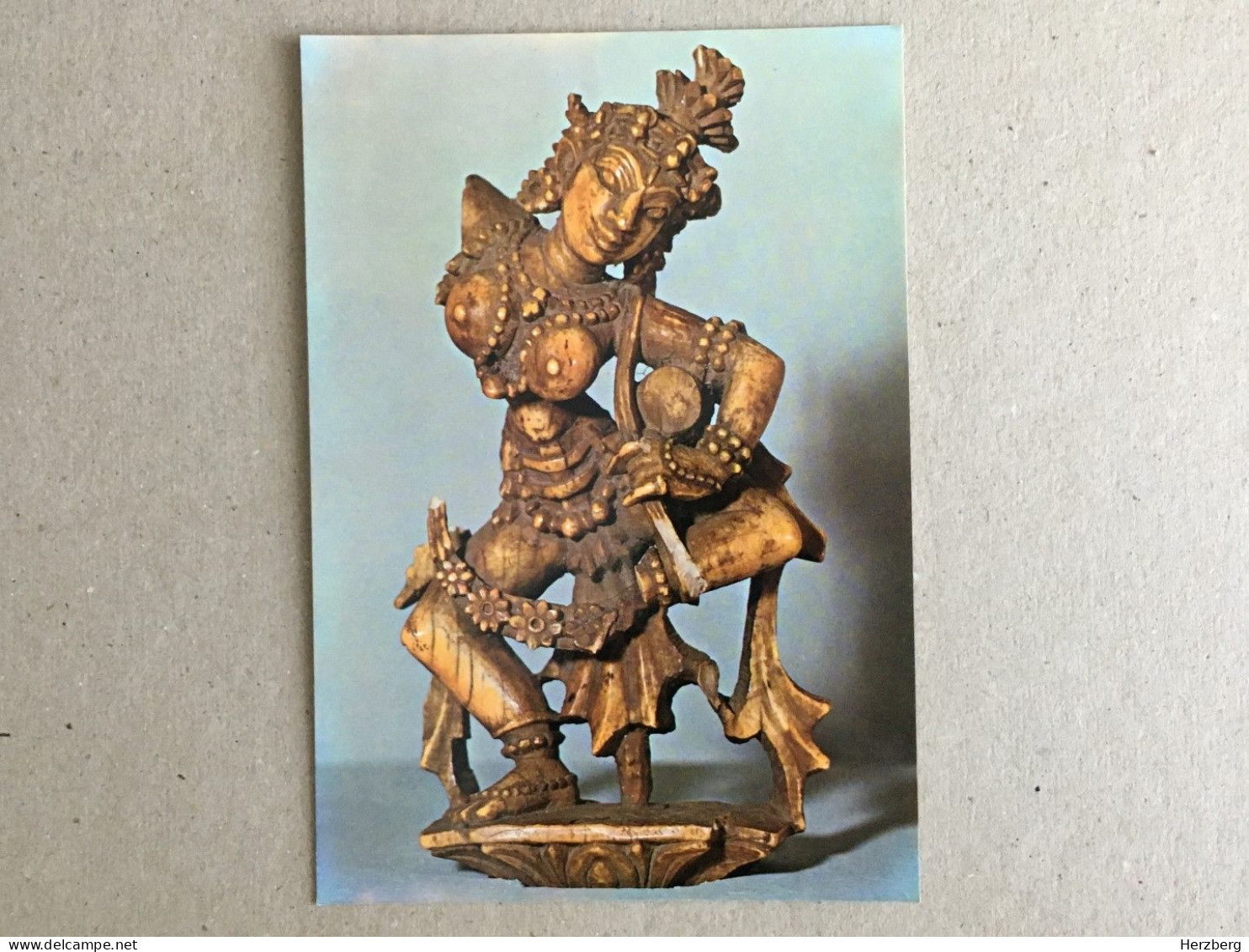 India Indie Indien - Bombay Prince Of Wales Museum Ivory Figurine Of A Dancer Chalukyan Work 12th Century Sculpture Type - Inde