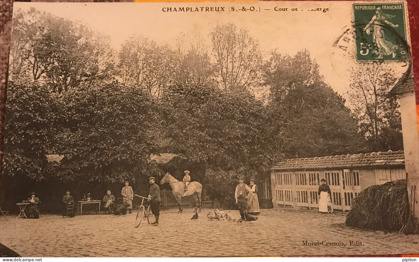 Champlatreux Cour De L'auberge - Altri & Non Classificati