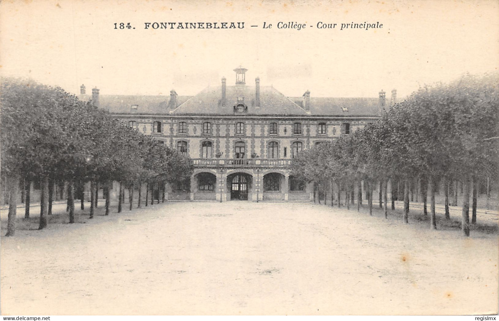 77-FONTAINEBLEAU-N°375-B/0331 - Fontainebleau