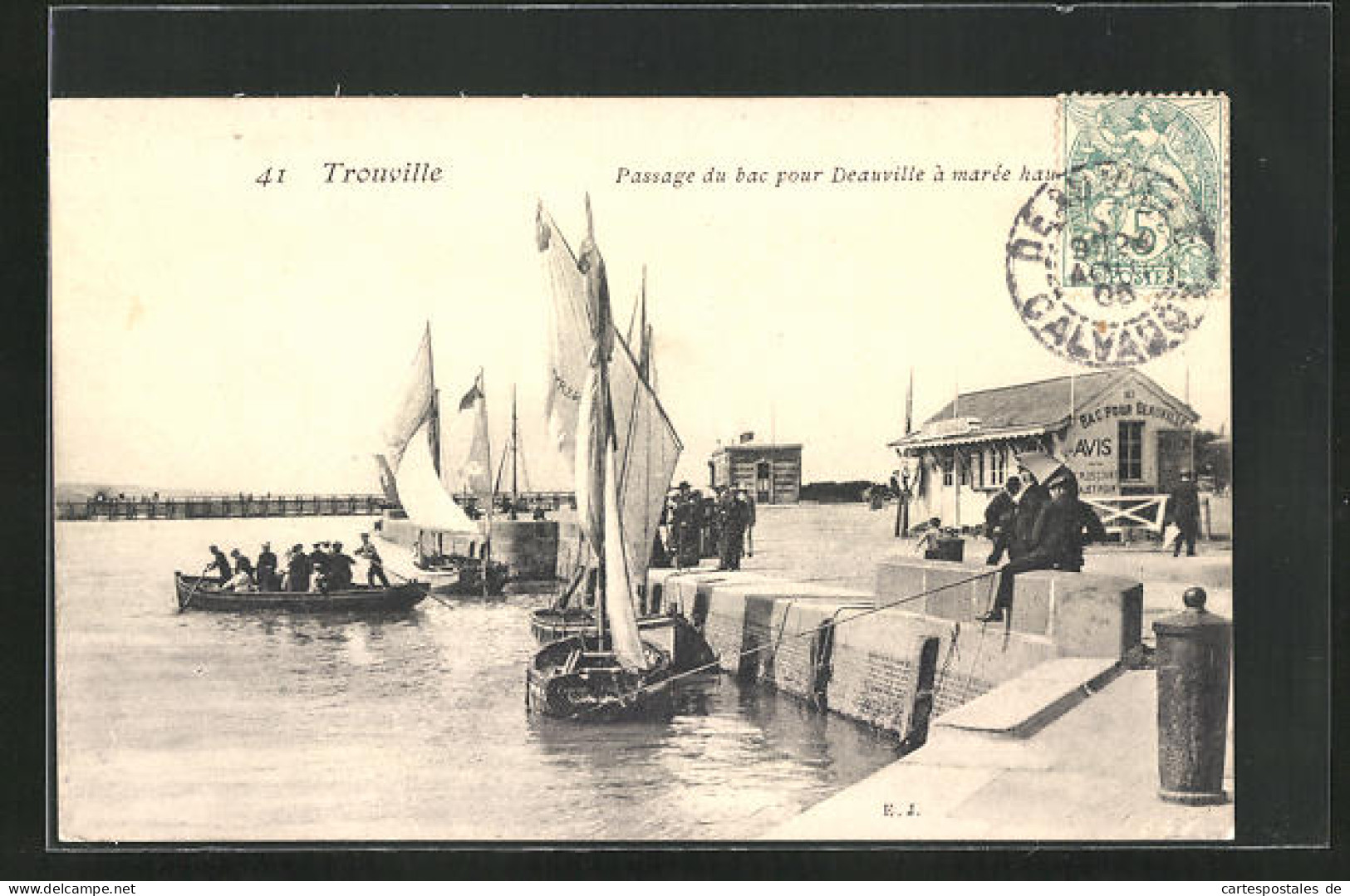 CPA Trouville, Passage Du Bac Pour Deauville à Marée Haute  - Trouville