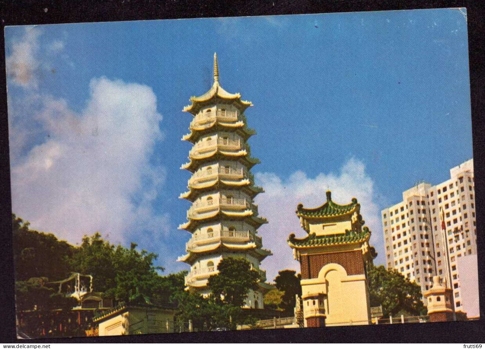 AK 212476 CHINA - HONGKONG - Tiger Gardens - Swan Storeyed Pavilion - Chine (Hong Kong)