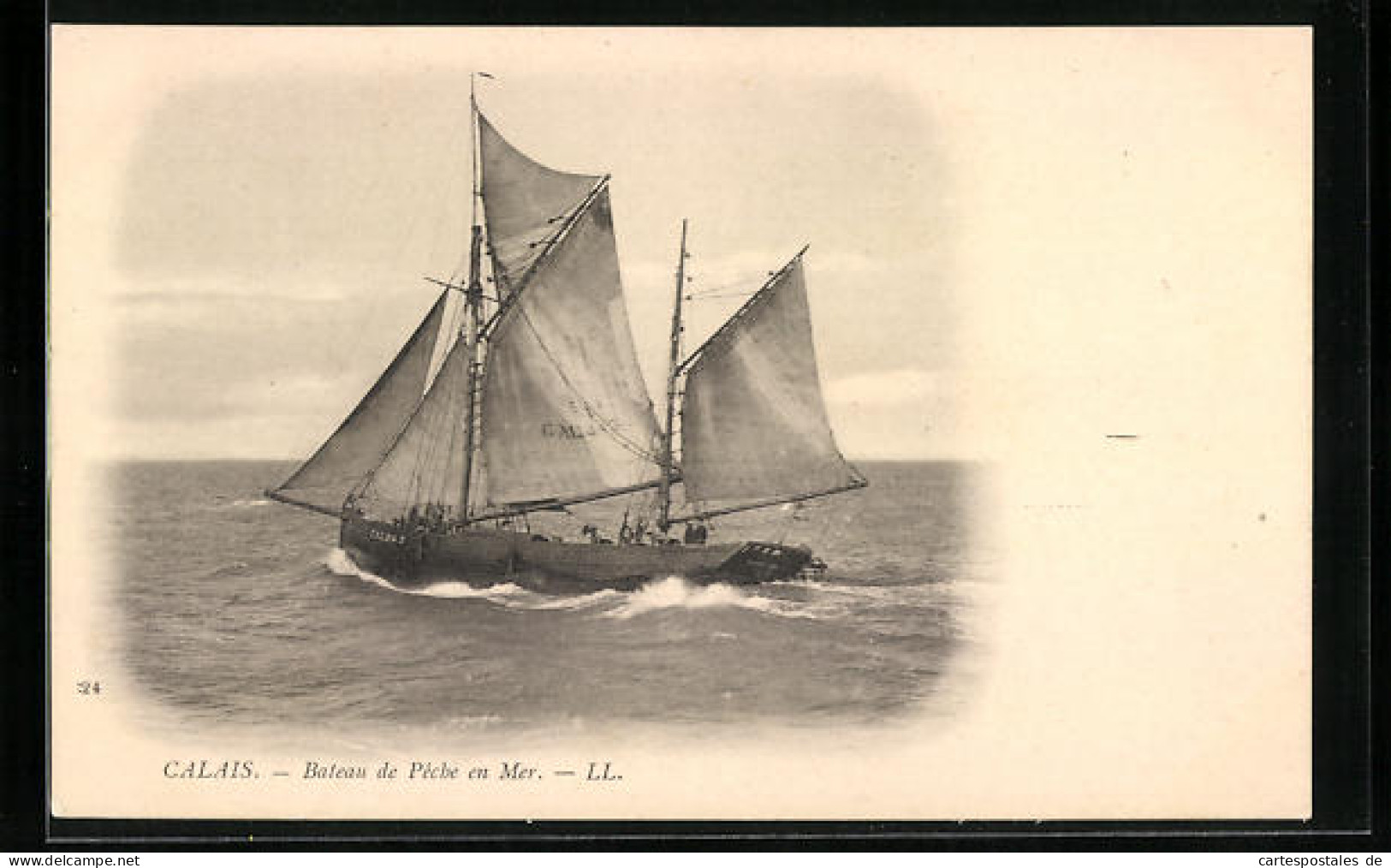 CPA Calais, Bateau De Peche En Mer, Pêcheurboot  - Calais