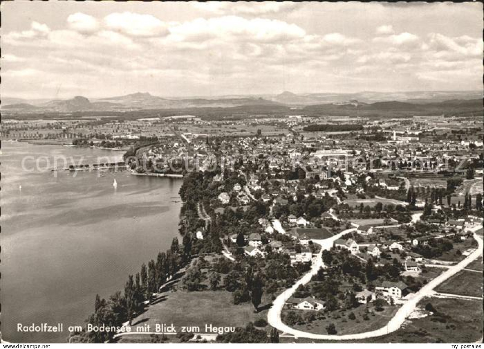 72189926 Radolfzell Bodensee Mit Blick Zum Hegau Fliegeraufnahme Radolfzell - Radolfzell