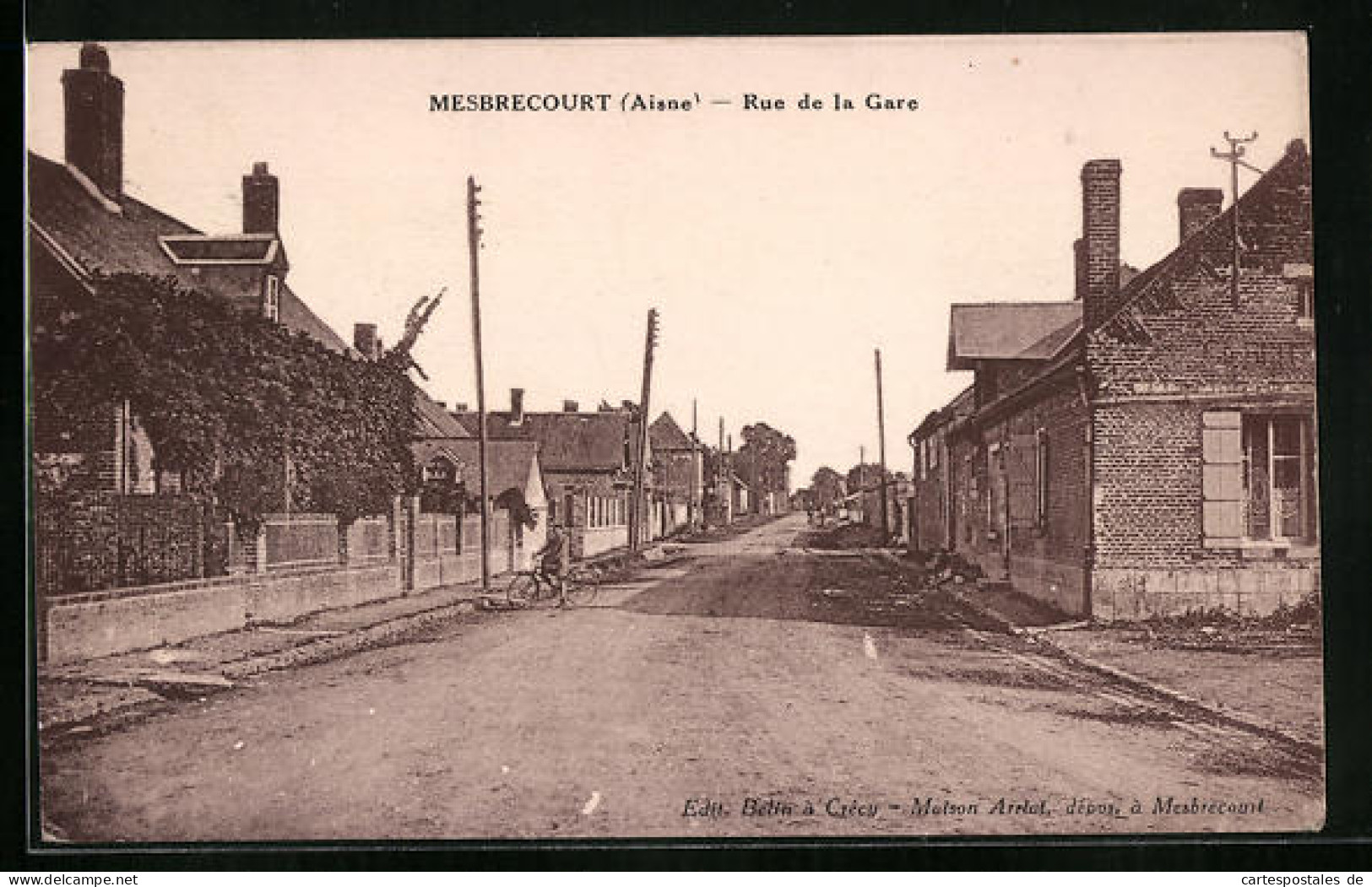 CPA Mesbrecourt, Rue De La Gare  - Sonstige & Ohne Zuordnung