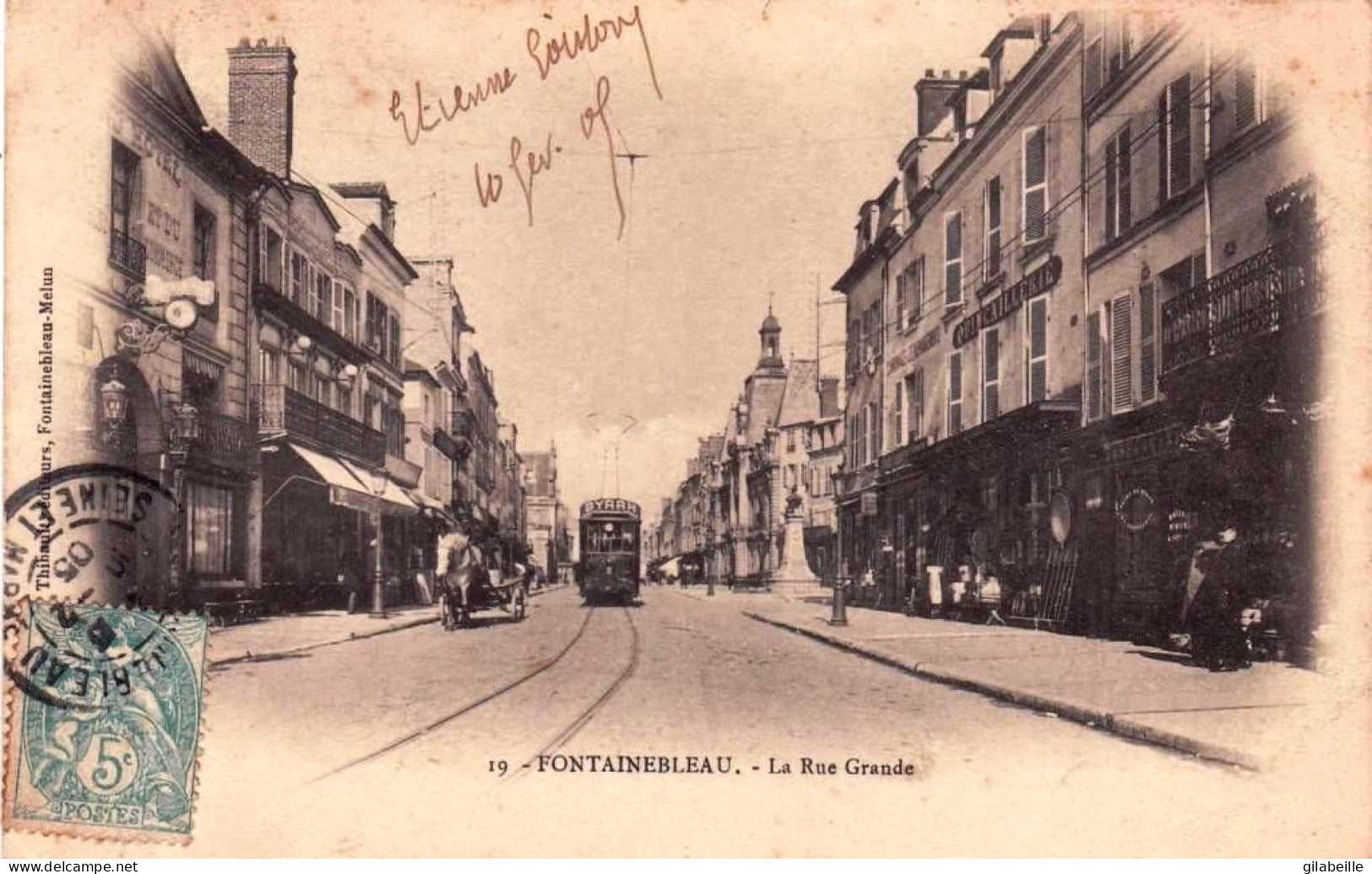 77 - Seine Et Marne -  FONTAINEBLEAU -  La Rue Grande - Fontainebleau