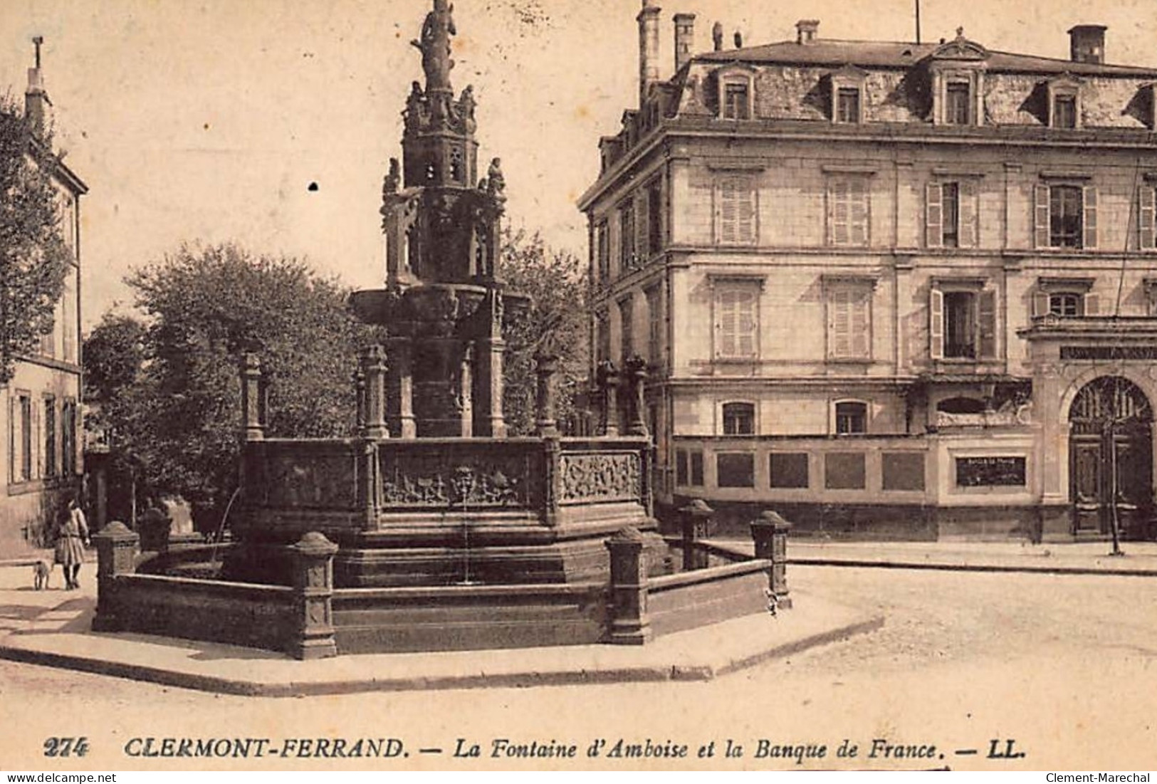 CLERMONT-FERRAND : Banque De France La Fontaine D'amboise - Tres Bon Etat - Banques