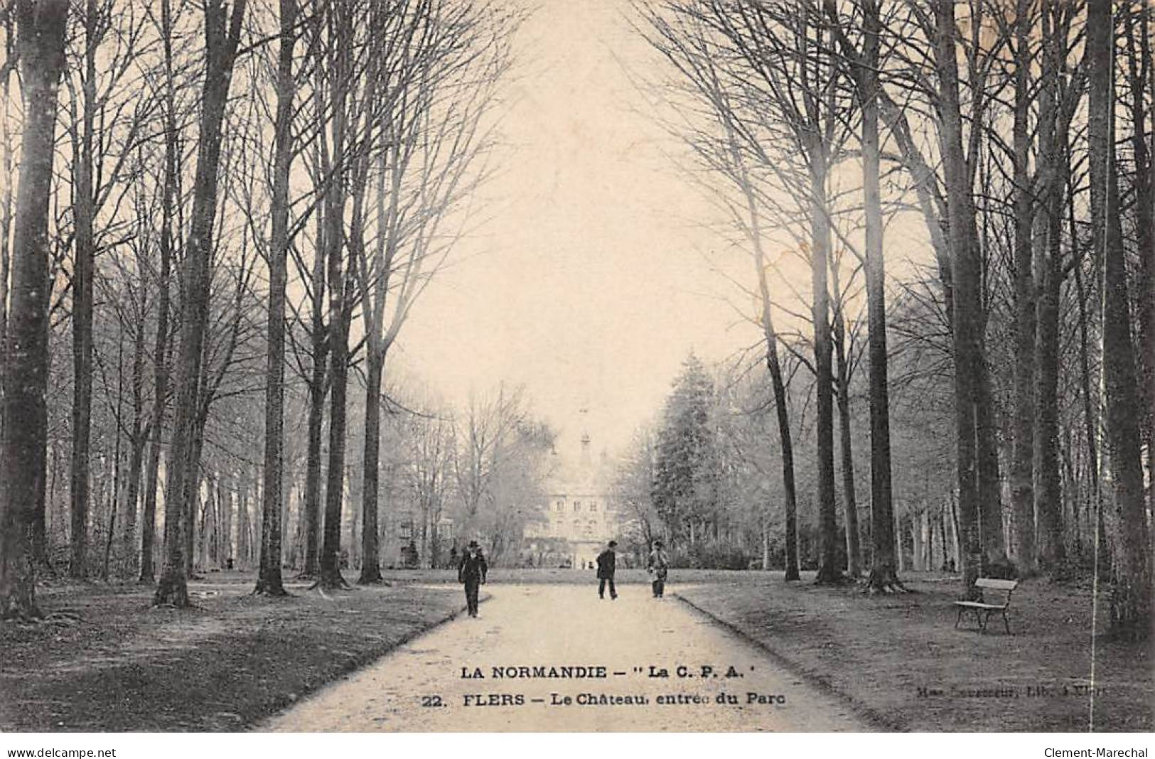 FLERS - Le Château - Entrée Du Parc - Très Bon état - Flers