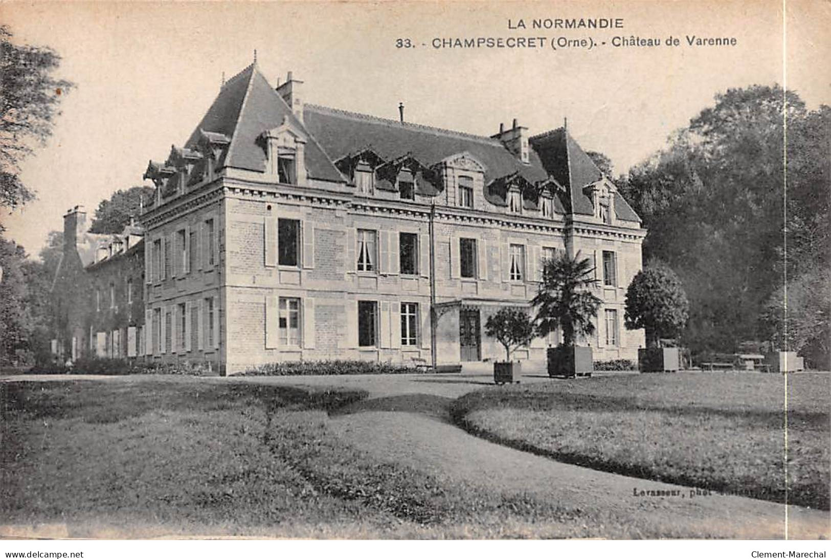 CHAMPSECRET - Château De Varenne - Très Bon état - Sonstige & Ohne Zuordnung
