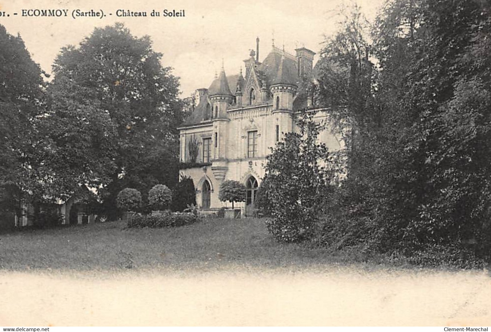 ECOMMOY : Chateau Du Soleil - Tres Bon Etat - Ecommoy