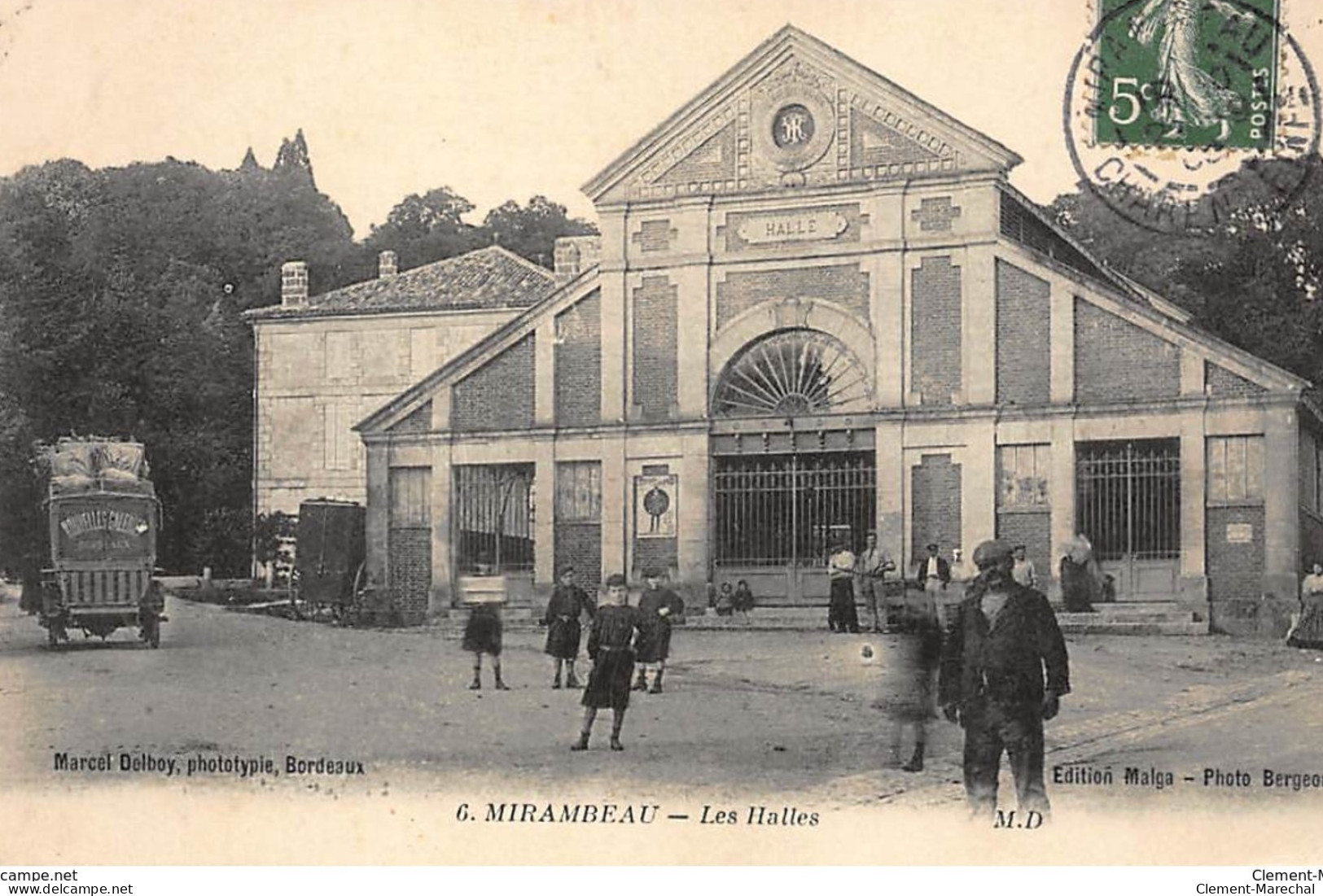 MIRAMBEAU : Les Halles - Tres Bon Etat - Mirambeau