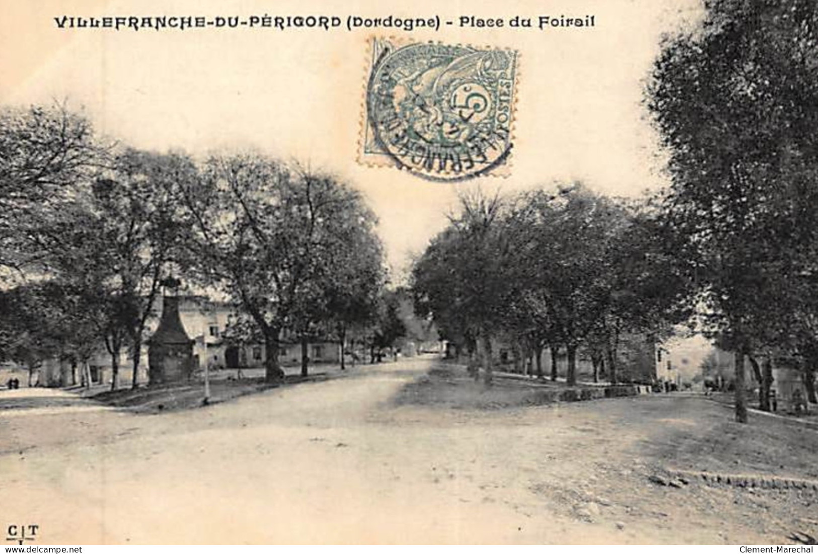 VILLEFRANCHE DU PERIGORD : Place Du Foirail - Très Bon état - Sonstige & Ohne Zuordnung