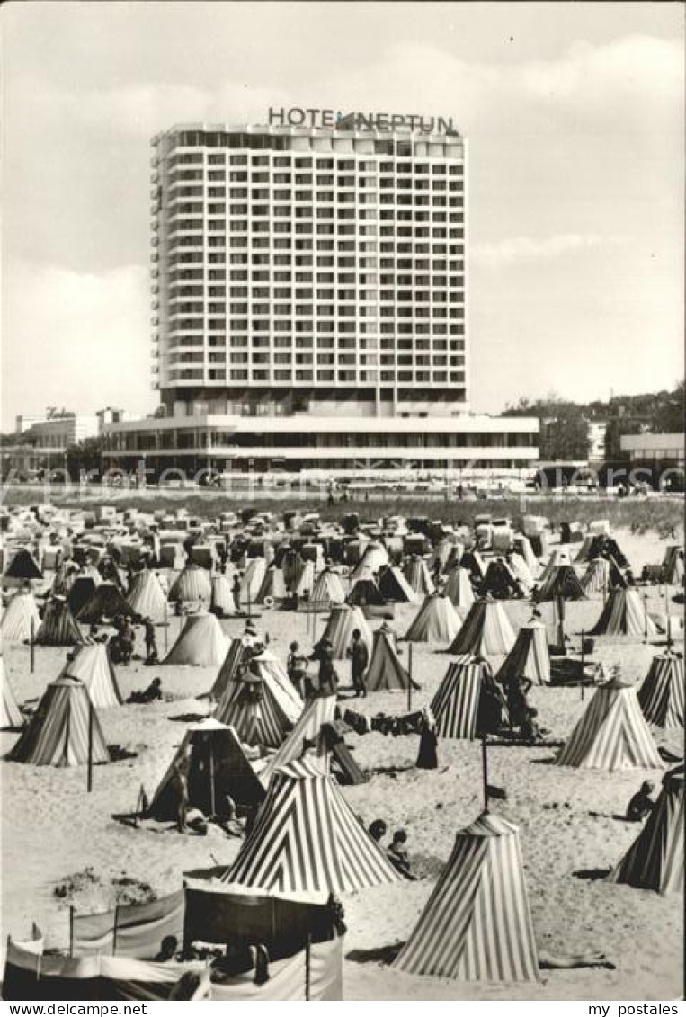 72180070 Warnemuende Ostseebad Strand Mit Hotel Neptun Warnemuende - Rostock