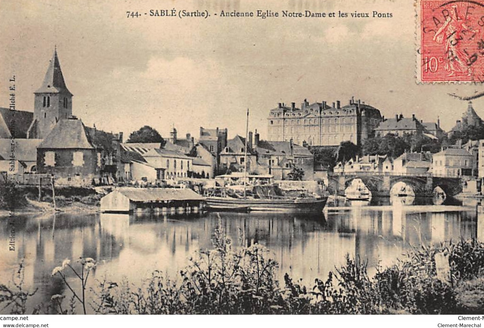 SABLE-sur-SARTHE : Ancienne Eglise Notre-dame Et Les Vieux Ponts - Tres Bon Etat - Sable Sur Sarthe