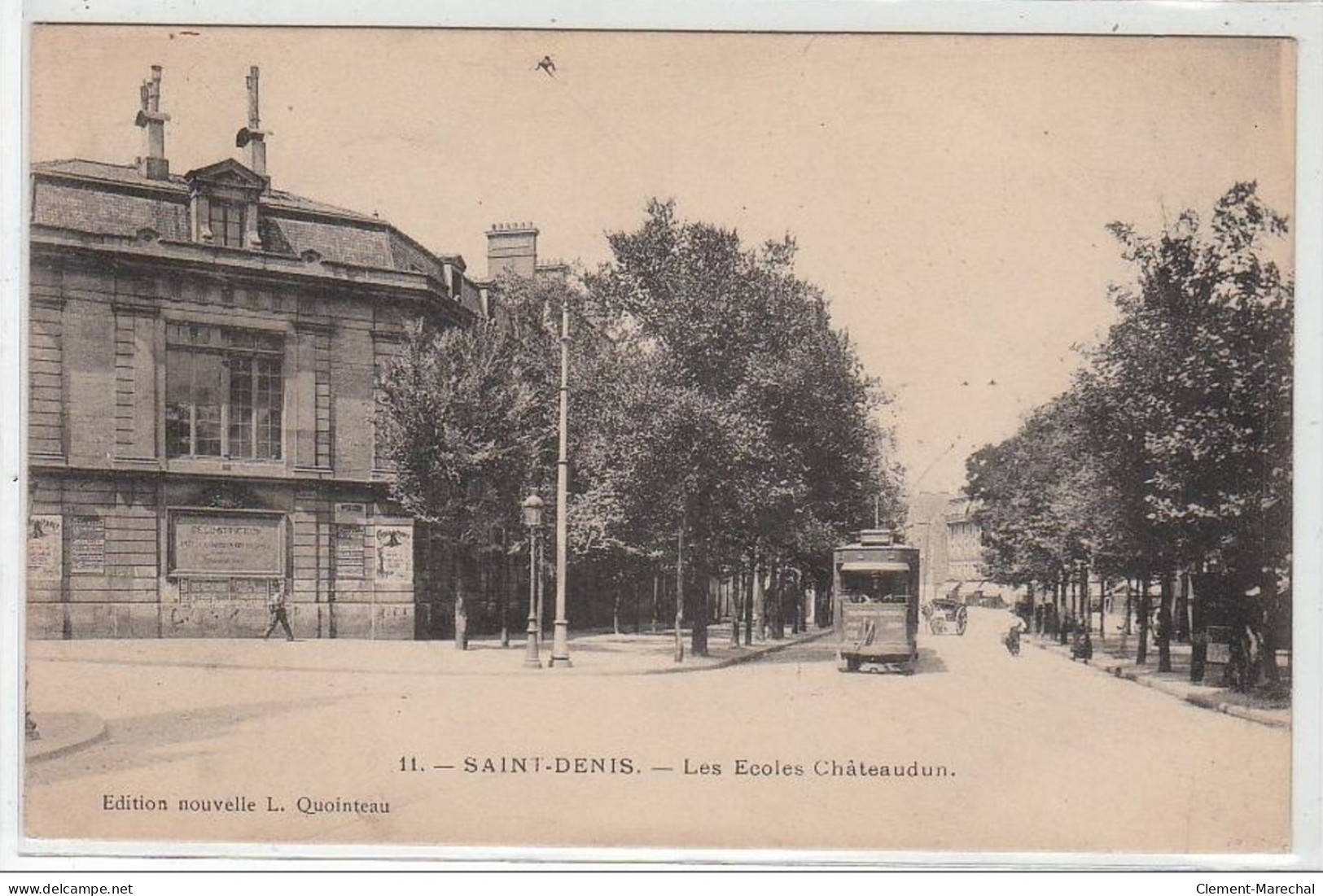 SAINT DENIS - Les Ecoles Châteaudun - Très Bon état - Saint Denis