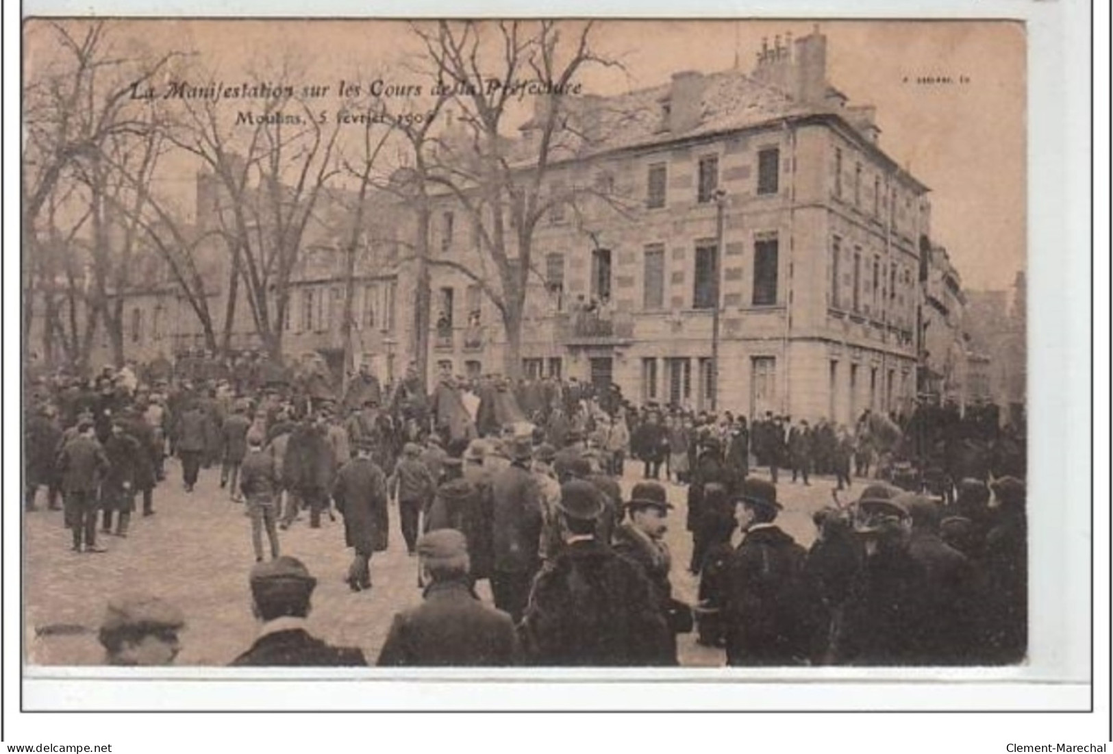 MOULINS - Manifestation Sur Les Cours De La Préfecture - 5 Février 1906 - Très Bon état - Moulins