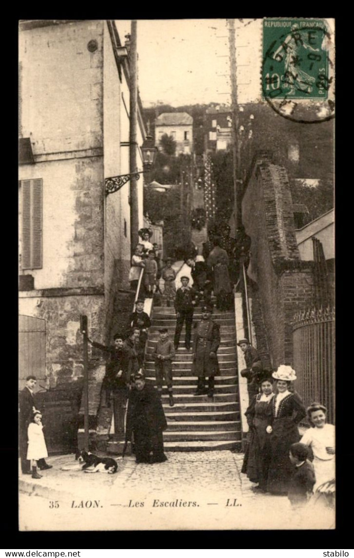 02 - LAON - LES ESCALIERS - Laon