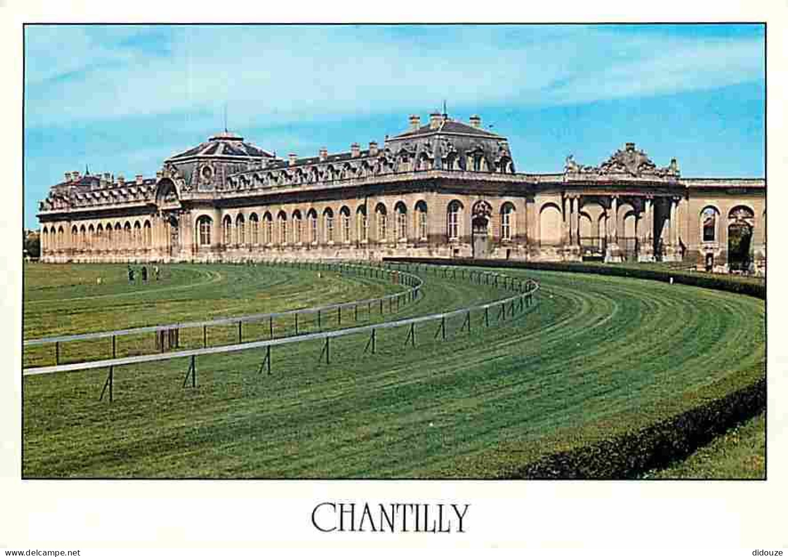 60 - Chantilly - L'hippodrome - Les Grandes écuries - CPM - Voir Scans Recto-Verso - Chantilly