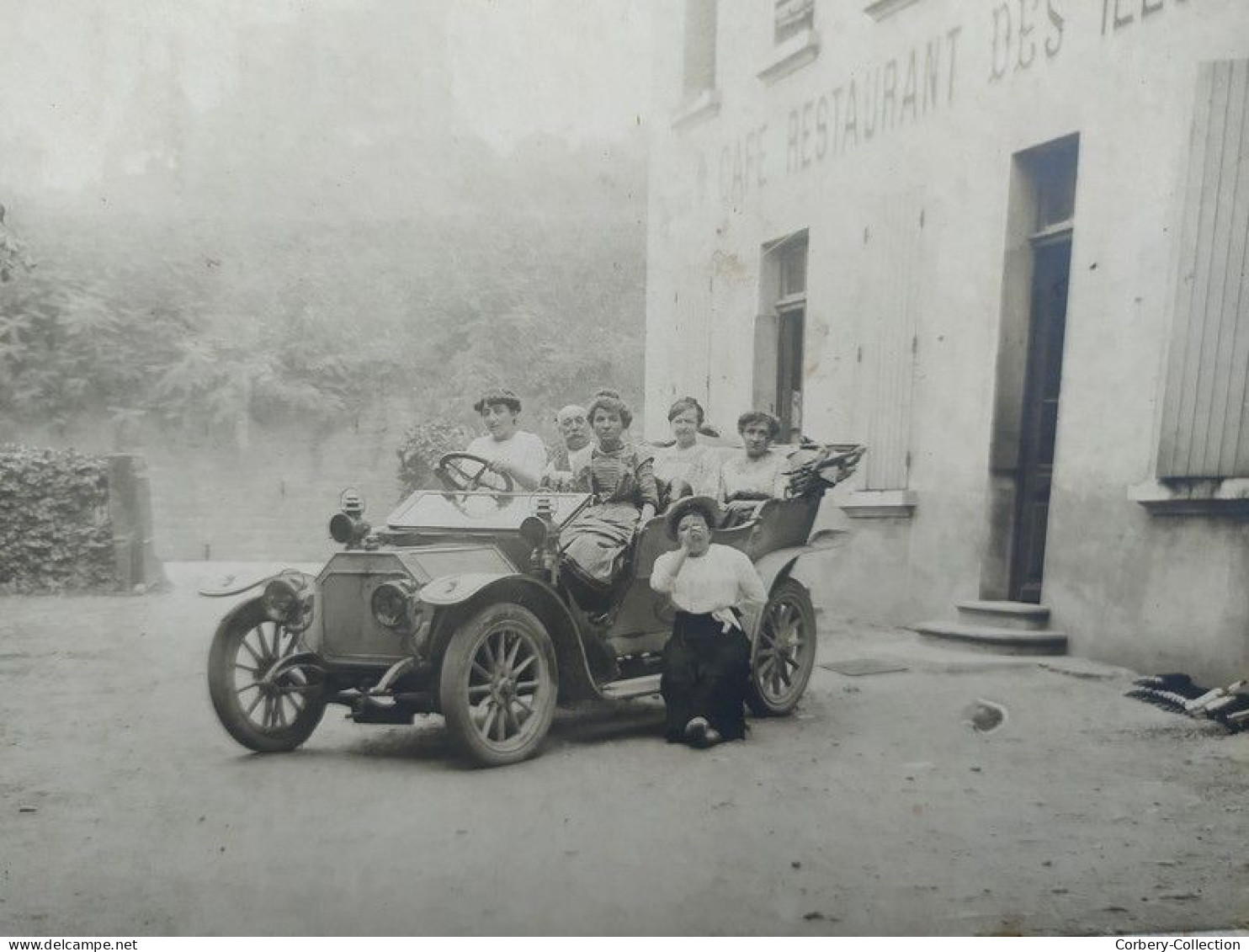 Photographie Ancienne Animée Café Restaurant Des Iles Albigny 1913 Automobile - Lieux