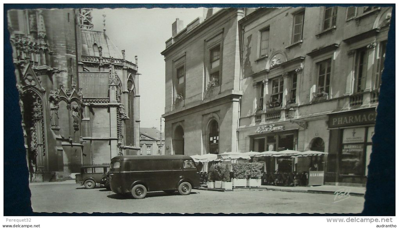 Photographie Ancienne - Café De La Lune à Metz (place De La Cathédrale) - Denis Perrin - Lieux