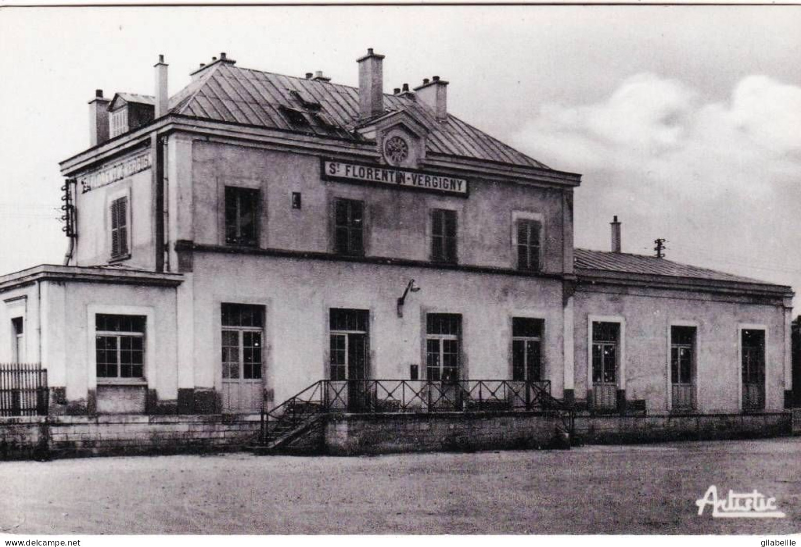 89 - Yonne -  SAINT FLORENTIN - VERGIGNY - La Gare - Saint Florentin