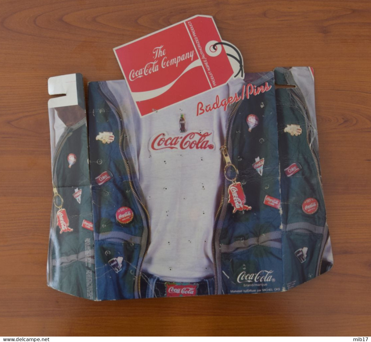 Présentoir Pour Pin's Coca Cola Diffusé Par Michel OKS 1990 Sans Pin's - Materiale