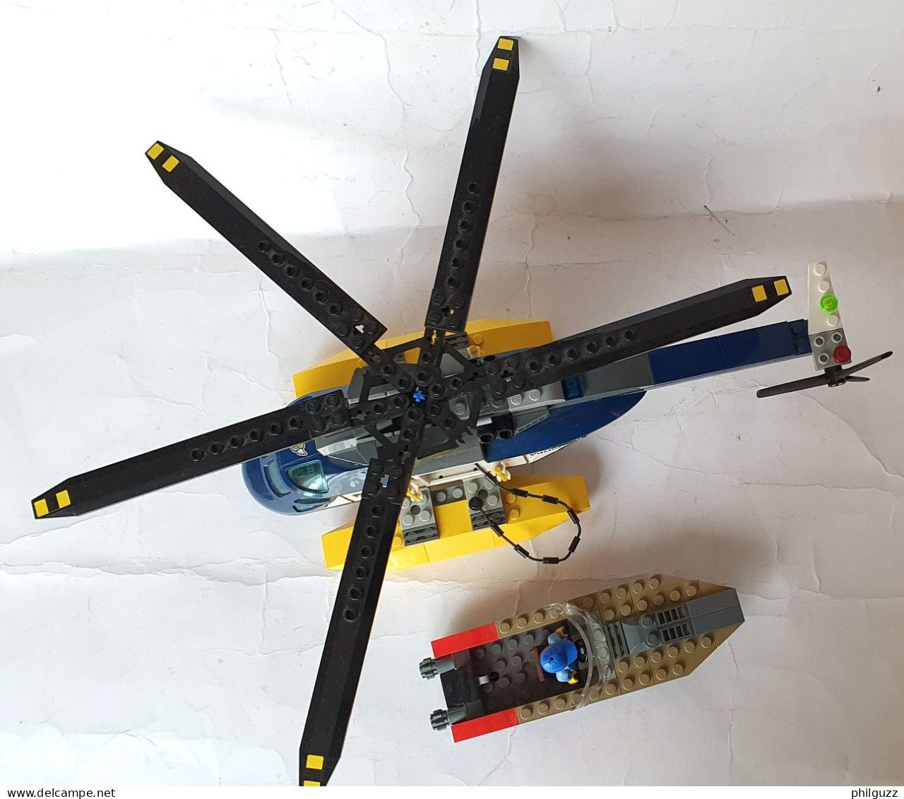 FIGURINE JOUET EQUIVALENCE DE BOITE LEGO CITY 60067 LA POURSUITE EN HELICOPTERE Incomplet - Lego System