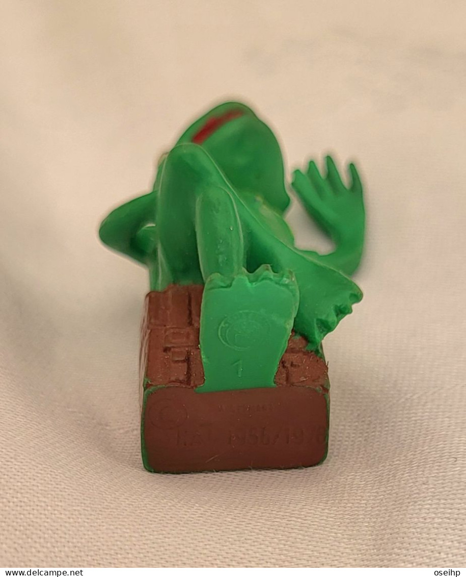 Lot 2 Figurine PVC MUPPET SHOW Bébé FOZZIE Ours KERMIT La Grenouille