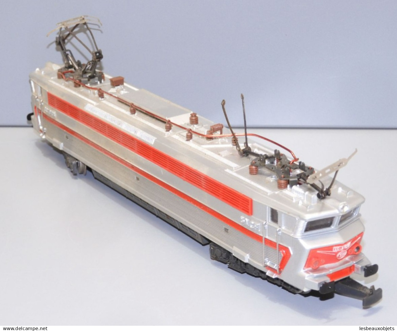 - ANCIENNE LOCOMOTIVE JOUEF SNCF CC 40108 JOUET ANCIEN COLLECTION VITRINE  E - Loks
