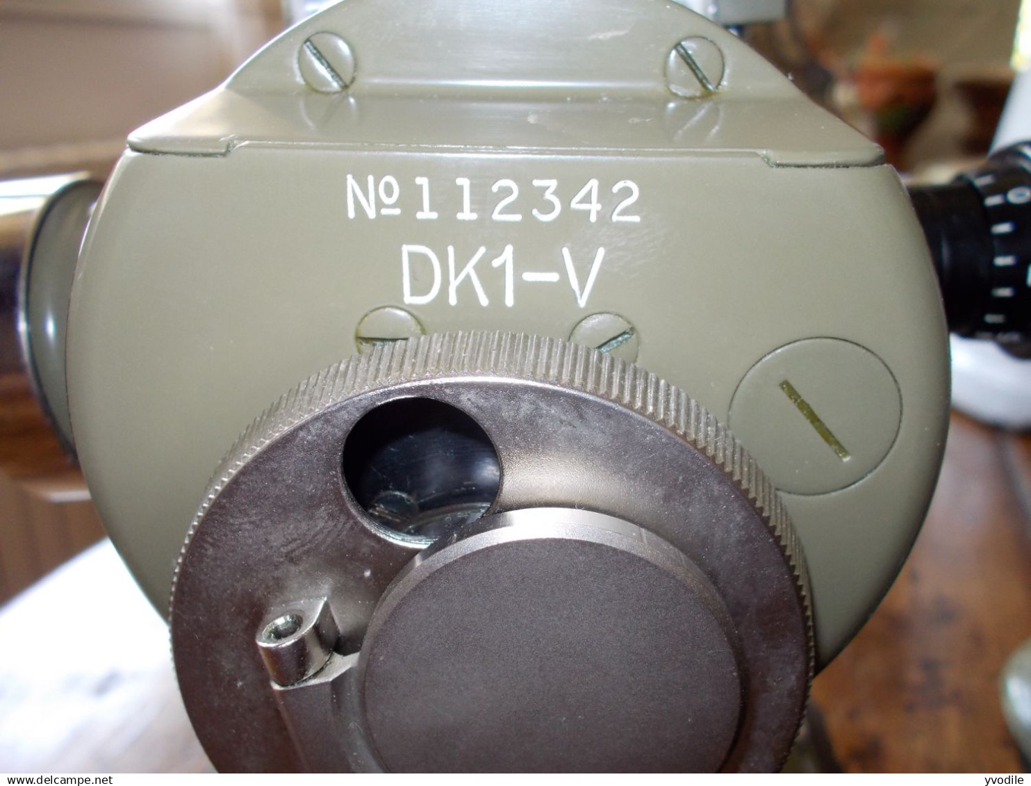 Ancien théodolite d'armée KERN DK 1- V