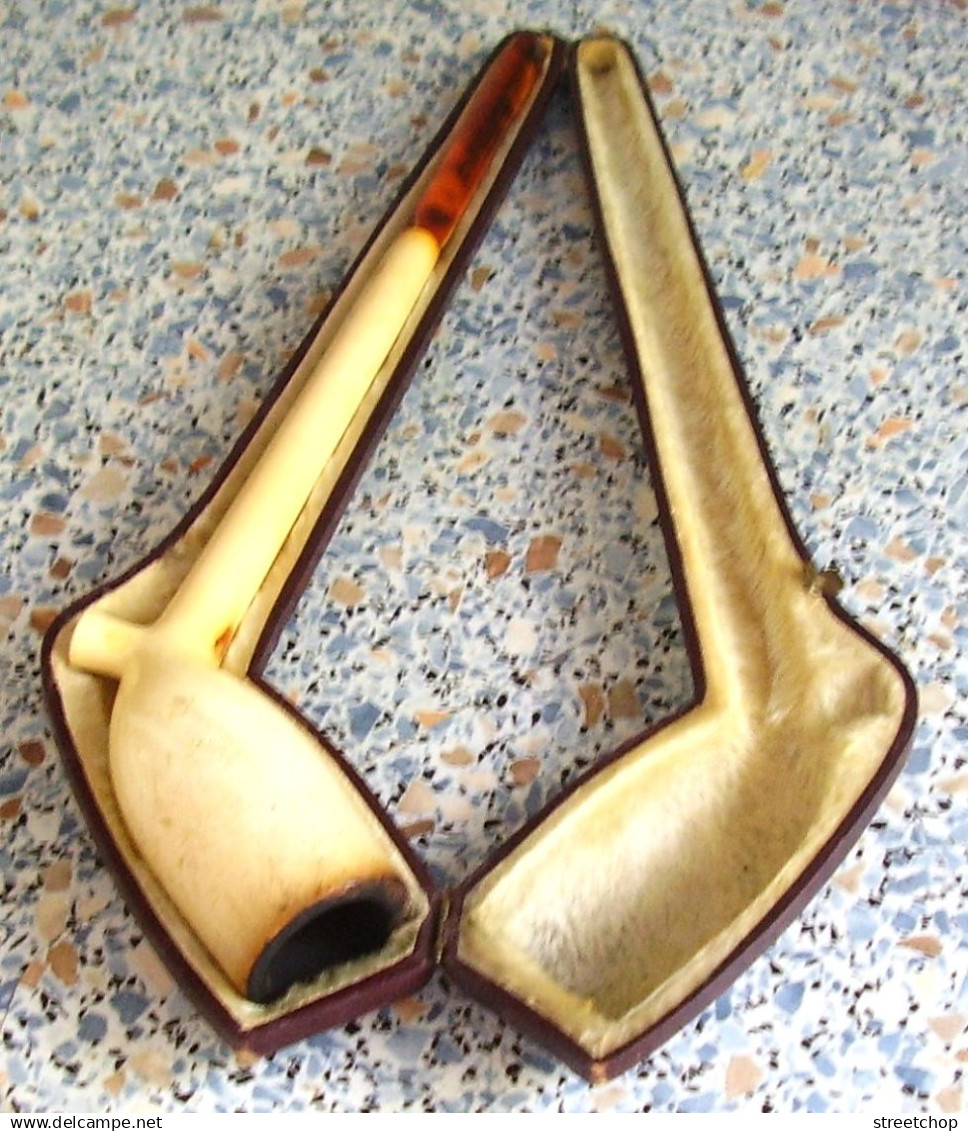 Pipe Ancienne Avec Son étui - Pipa In Schiuma