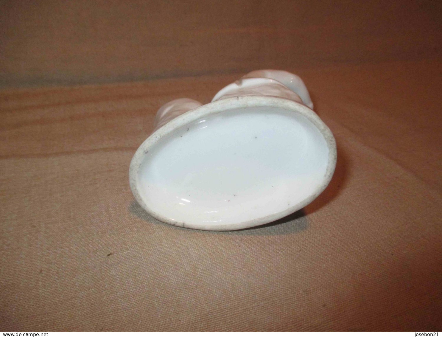 Ancien Encrier En Porcelaine De Vieux Paris Homme Assis XIX ème - Tintenfässer