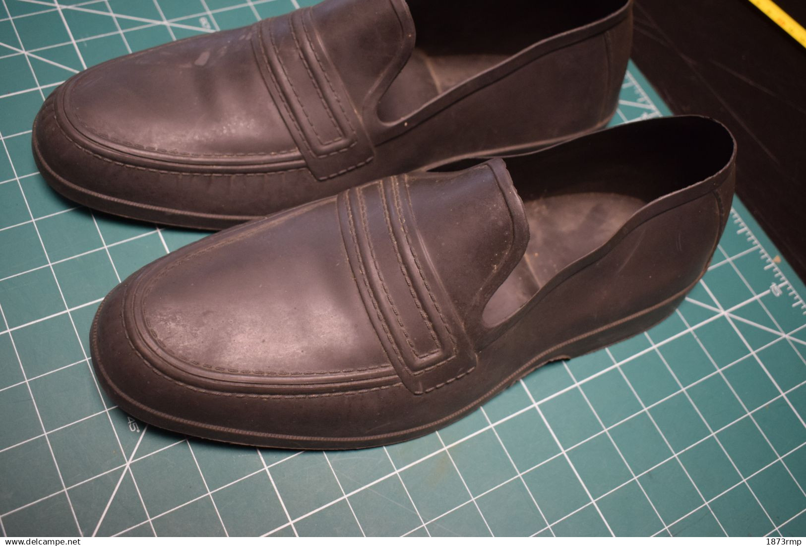 SUR CHAUSSURES TOTES CAOUTCHOUC US ARMY - Uniforms