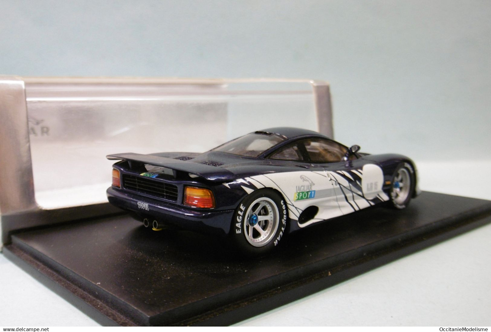 Spark - JAGUAR XJR 15 1990 Réf. S0770 BO 1/43 - Spark