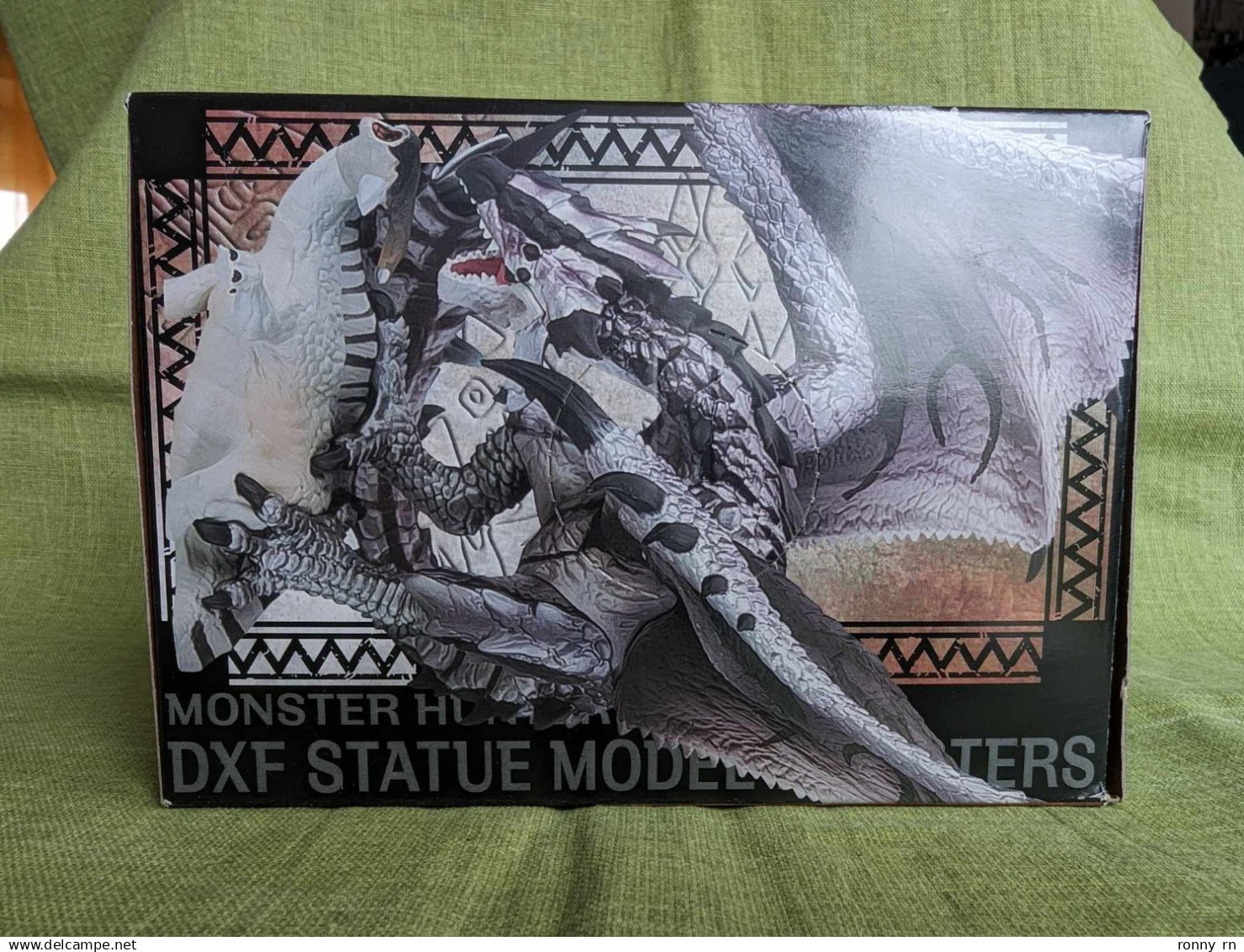 Monster Hunter Silver Rathalos DXF Statue Model Monsters Banpresto Capcom
