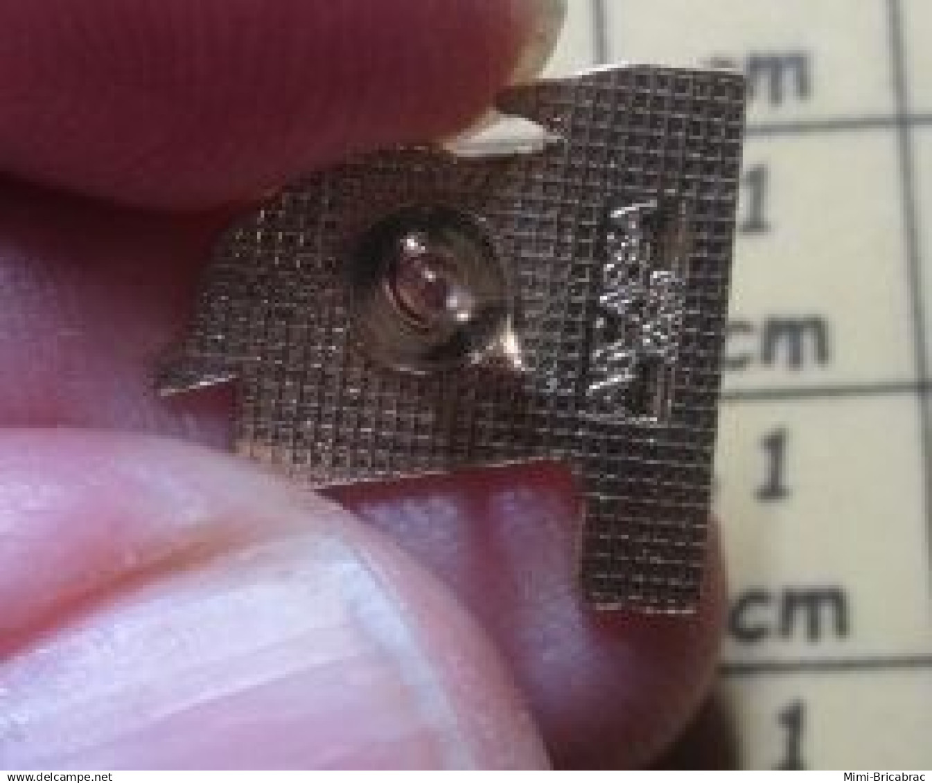 1016c Pin's Pins : BEAU ET RARE / INFORMATIQUE / SST INFORMATIQUE - Informatik