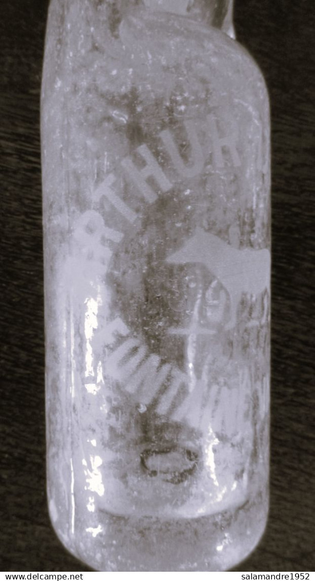 Bouteille à Bille Ancienne Arthur Debray  Fontaine Valmont - Bistrot - Bier